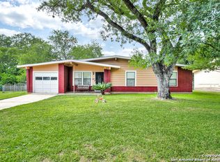 5203 Arrowhead Dr, San Antonio, TX 78228