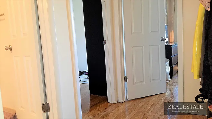 Rented by ZealEstate Group Inc | media 91