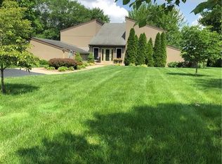 4340 N Riverside Dr, Columbus, IN 47203