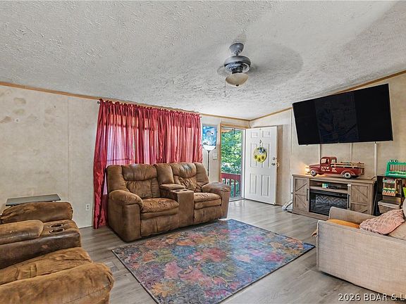 2nd image of 7 Arapaho Ln