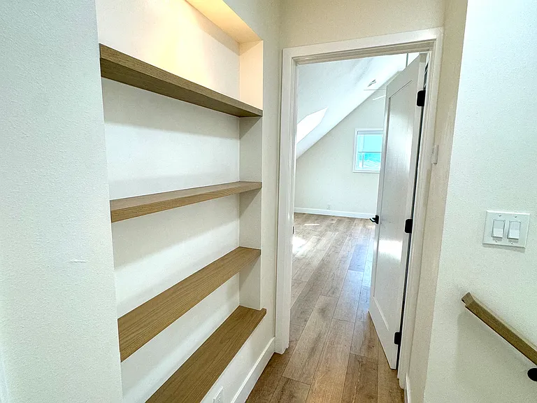 187 Virginia Pl — Photo 18