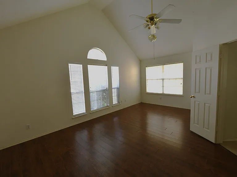 Master Bed room