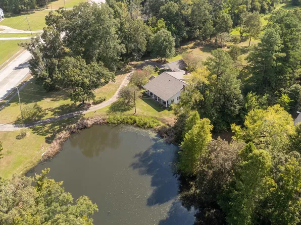 7210 Comite Dr, Baker, LA 70714