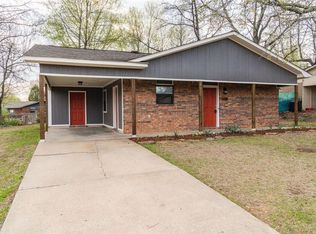 1506 15th Ter, Barling, AR 72923