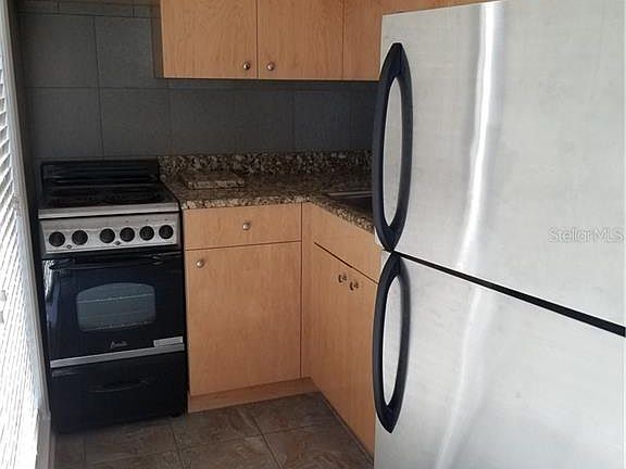 3rd image of 512 Barcelona Ave APT 3
