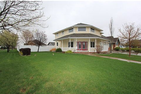 1st image of 3200 69th Avenue Pl