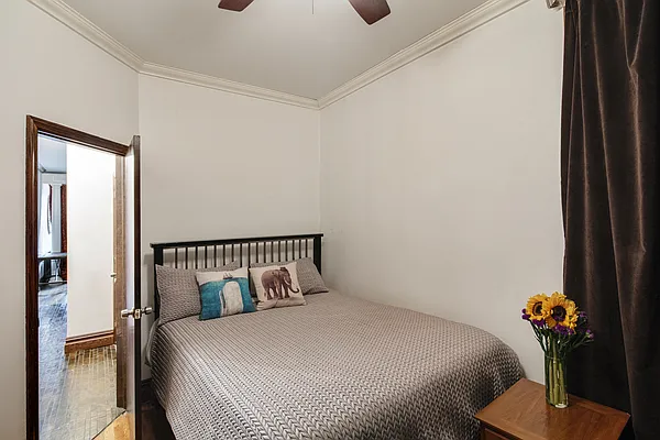 Rented by Compass | media 12