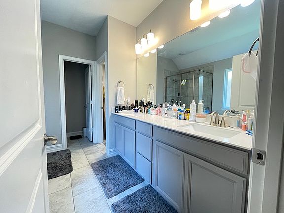 5th image of 3970 Brangus Dr