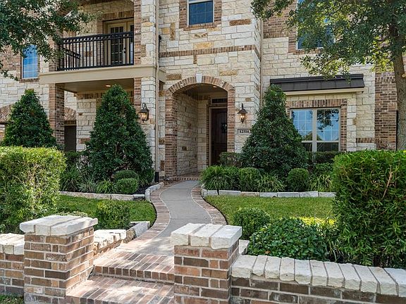 2nd image of 12514 Brook Cove Dr