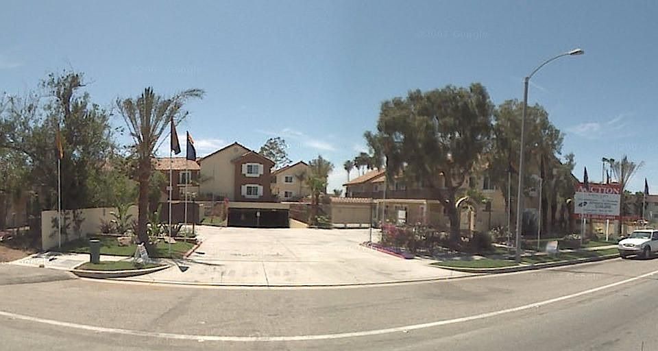 1st image of 130 S Knott Ave