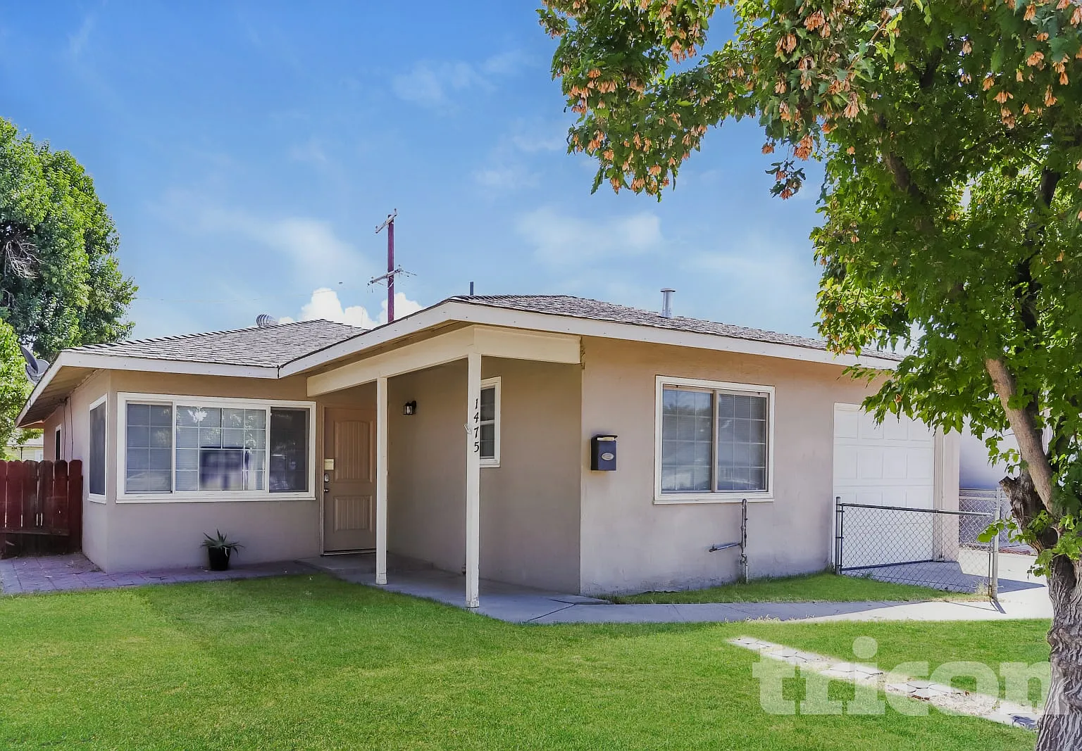 1475 Knights Row Yuba City CA — Photo 1