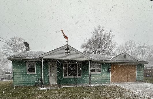 1st image of 323 E Home Ave