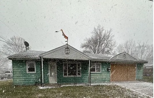 323 E Home Ave photo 1