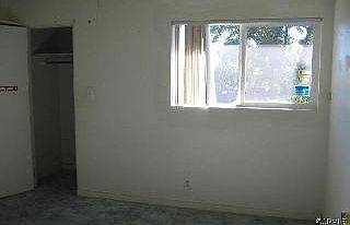 3rd image of 3237 Marengo Ave