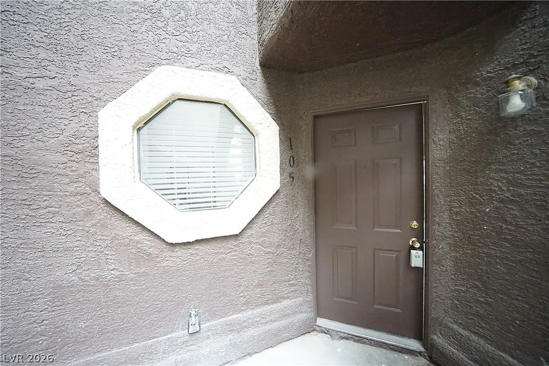 1 bed, 1.0 bath, 907 sqft, $1,295 — Photo 4