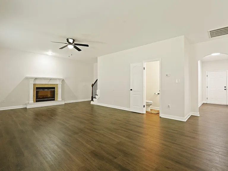 168 Green Paddock Cir — Photo 22