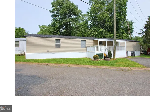 28 Little Branch Ln, Stafford, VA 22554