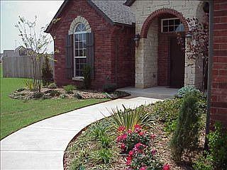 3rd image of 3001 Twin Lake Dr