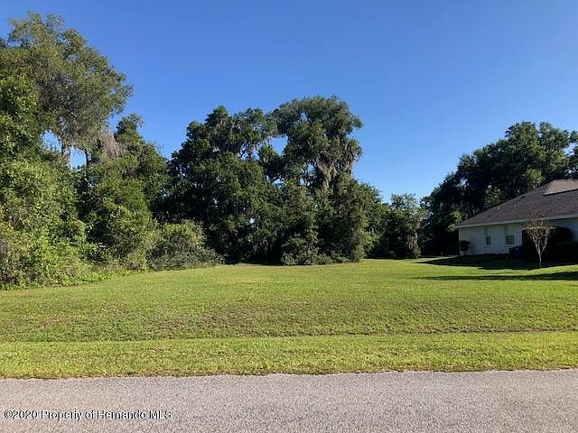 1st image of 2781 N Canterbury Lake Dr