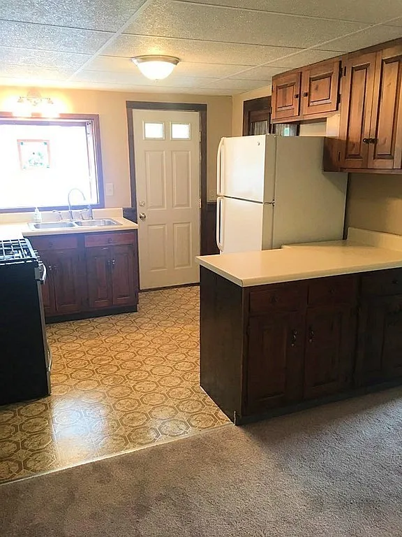 2 bed, 1.0 bath, 1100 sqft, $2,795 — Photo 2
