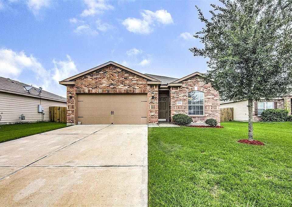 1st image of 26914 Jade Feather Ln