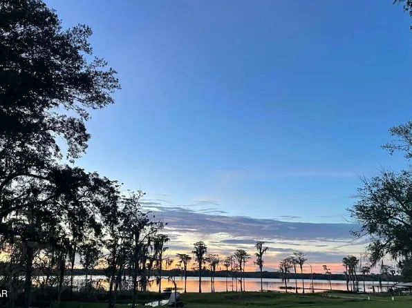 3126 Lucas Lake Rd, Chipley, FL 32428