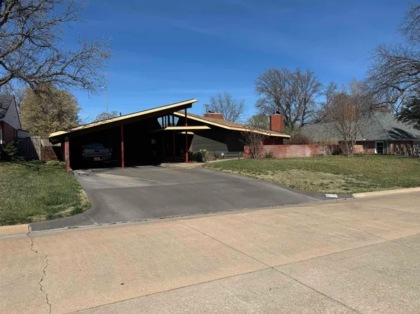 1806 Mocking Bird Ln, Enid, OK 73703