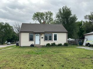1302 S Millwood Ave, Wichita, KS 67213