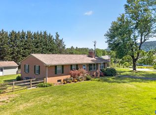 18 Windy Acres Cir, Afton, VA 22920
