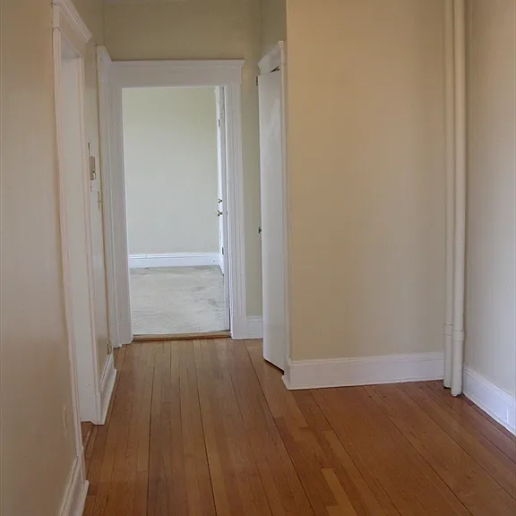 2 Sutherland Rd #44 — Photo 2