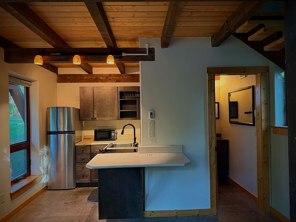 1st image of 238 Hot Springs Rd
