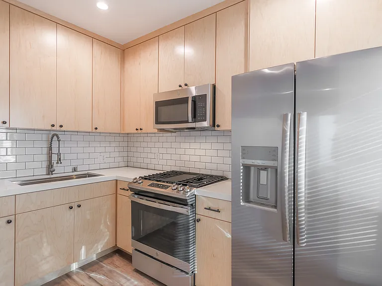 923 1/2 N Stanley Ave #923-1/2 — Photo 19