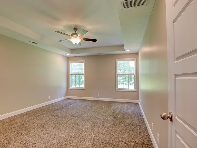 1121 Cardinal Creek Dr — Photo 68