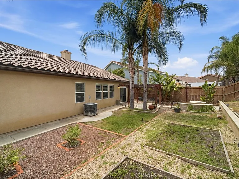 29390 Garnet St — Photo 38