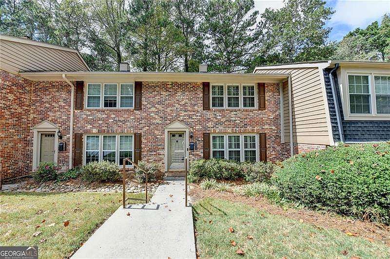 1st image of 2475 Northlake Ct