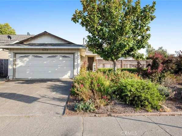 1632 Caulfield Ln, Petaluma, CA 94954