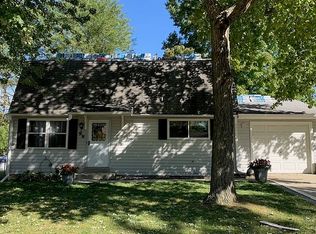 98 Plum Tree Dr, Saint Peters, MO