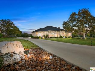 1420 Decanter Dr, New Braunfels, TX 78132