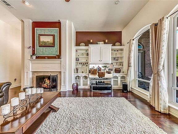 5th image of 1401 Oak Bend Dr