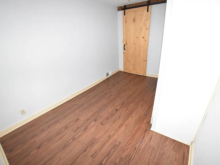 457 Talma St #2 — Photo 11