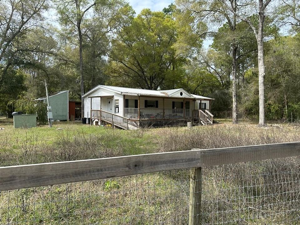 2nd image of 260 NE 628th St