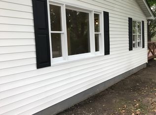 427 S Davis St, Clinton, IN 47842