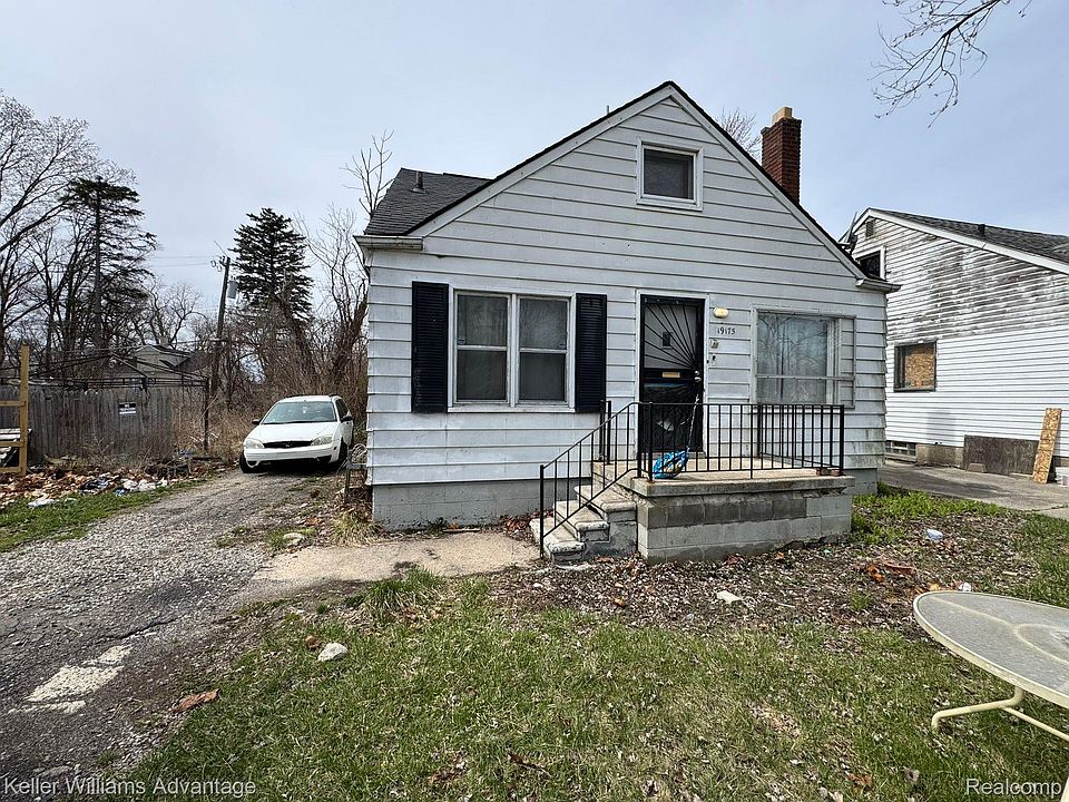 1st image of 19175 Ferguson St