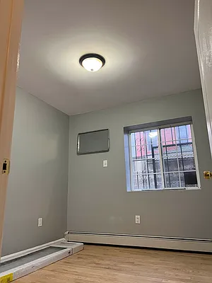 Rented by DV Allen Real Estate Services | media 4