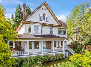 3320 NW Thurman St, Portland, OR 97210
