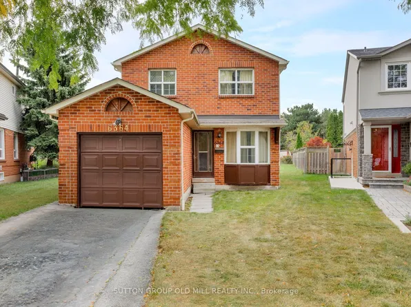 6364 Plowmans Heath, Mississauga, ON L5N 3W1