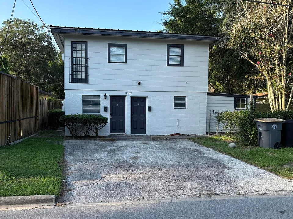 3552 College St #A & B
