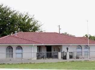525 Chavez Rd NW, Los Ranchos De Albuquerque, NM 87107