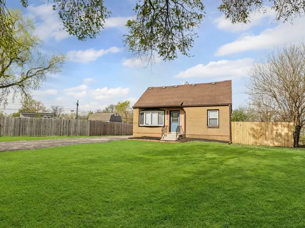 6724 S 79th Ave, Bridgeview, IL 60455