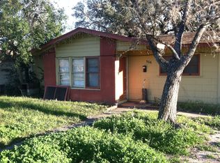 506 Marie Pl, Beeville, TX 78102